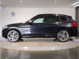 【BMWのxDrive】xDriveはいかなる状況下でも安定した走りを実現しています。 これによりストレスなく運転できることはもちろんのこと、安全性能も向上しています。