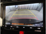 バックガイドモニターで、後方を確認しながら安心して駐車することができます。運転初心者も熟練者も必須の機能ですよ!