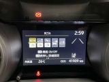 RCTA:後退時の横断車両を検知し、安心の駐車をサポートします。
