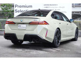 ☆お問い合わせは大阪BMW Premium Selection 吹田(無料ダイヤル)0078-6002-613077迄お待ちしております☆〒564-0054大阪府吹田市芳野町5-55 毎水曜、第二・第三火曜日定休 営業時間10:00〜18:00