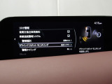 リアバンパーの内側に設置したセンサーで側方・後方からの車両接近を感知し、ドアミラーの鏡面に備えたインジケーターの点滅でドライバーに通知♪ドライバーの安全確認をサポート致します。