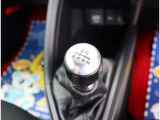 ご来店の際はご回覧のお車が他店舗に移動していたり売約、商談中になっている場合もございます。無料見積もり、またはお電話にてすぐにご返答いたしますのでお気軽にお問合せ下さい。