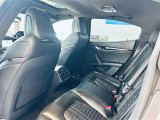 ◆LIBERALAは、輸入車選びの新たなスタイルを提案するインポート・セレクト・ブランドです。オーナー様となる方がクルマから直接感じる感性を第一にした、最良の一台との出会いをコーディネートいたします。