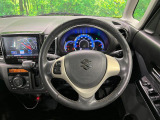 【純正革巻きステアリング】上質な革を使用することで、手にしっかり馴染みとても運転しやすいハンドルです♪