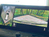 【アラウンドビューモニター】専用のカメラにより、上から見下ろしたような視点で360度クルマの周囲を確認することができます☆死角部分も確認しやすく、狭い場所での切り返しや駐車もスムーズに行えます。