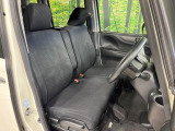 運転席シート廻りは使用感も少なく、良好な状態となっています。丁寧に使われていたことがよくわかりますね。