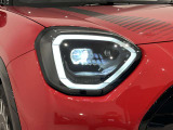 LEDヘッドライトは多角形のデザインに一新されました