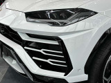 4.0L V型8気筒 DOHCツインターボ 650ps/6,000rpm 86.7kgm/4,500 rpm(カタログ値) 8AT 285/40ZR22・325/35ZR22 カーボンブレーキ/イエローキャリパー ランボルギーニANIMAオフロードモード  ワイトレ10mm