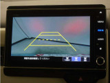 バックカメラ搭載です!車庫入れが苦手な人はもちろん、車両感覚に自信がある人にもお勧めです!見えない箇所が見えるようになるので、低い障害物や隠れてしまっている子供の存在等にも気付く事が出来ます。