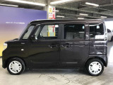 エンジンルーム、室内、クリーニング済みです。厳選したお車を屋内展示場にて展示中☆車両品質には自信がございます!ぜひ一度ご来店ください!!