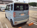 赤いDマークの看板が目印!県道307号線庚申口信号を曲がり草津伊賀4号線を三重県方面に進むと見えてきます。