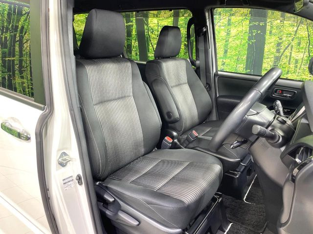 トヨタ ヴォクシー 2.0 ZS 煌 の中古車詳細 (56,590km, ホワイトパール