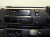 AM/FMラジオ付き