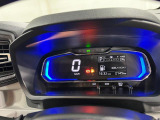 走行距離2145キロになります。まだまだこれからのキョリですね!スピードメーターも見やすいですね☆