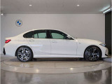 【ボディデザイン】スタイリングの美しさはプロポーションで決まります☆ショートオーバーハング☆ロング・ホイルベース☆ホフマイスター・キンク☆BMWはボディデザインの拘りを随所に取り込んでおります!