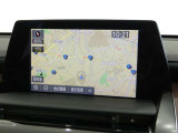8インチのディスプレイオーディオ装着です。スマホとの通信で様々なサービスが楽しめます。TV視聴にも対応しています。
