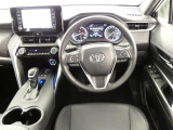 SUVならではの見晴らし良い運転視界で快適なドライブをお楽しみいただけます。