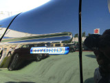 こちらのお車はハイブリッドです。優れた燃費性能とより力強く快適な走行性能が特徴です★
