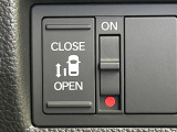 【パワースライドドア】スマートキーや運転席のスイッチでスライドドアの開閉が可能♪電動だから力を入れてドアを開ける必要が無く、小さいお子様でも、重い荷物を持っている時もラクに開け閉めできます♪