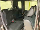新車・中古車・サービス工場一体型店舗です。中古車はもちろん、ダイハツの新車も販売しておりますので是非一度ご来店下さい!