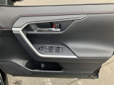 各種スイッチです