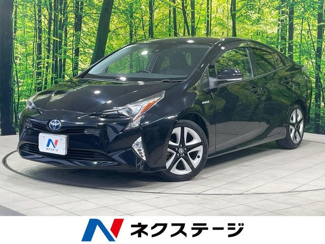 トヨタ プリウス 
