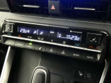 【オートエアコン】もちろんエアコン装備済み☆車内温度を設定すれば、風量・噴出し口が自動で設定温度に調整。ワンランク上の装備です!