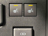 寒い日のドライブを快適にする運転席&助手席シートヒーターが付いてます。アクセサリーソケット(12V/120W)も装備されています。