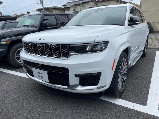 グランドチェロキーL サミット リザーブ 4WD 