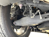 お車を安心してお乗りいただく為には、足回りの定期点検が欠かせません。サービスサポート(有償保証)では無料点検もご提供しており、安心のカーライフをお過ごしいただけるサポート体制が整っています。