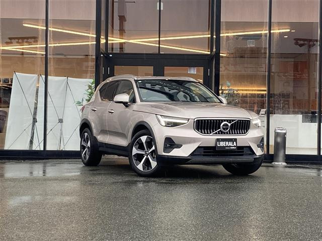 XC40 アルティメット B4 AWD 4WD 本革シート
