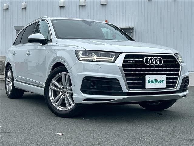 Q7 2.0 TFSI クワトロ Sラインパッケージ 4WD 本革シート