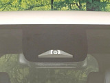 【トヨタセーフティセンス】走行中に前方の車両等を認識し、衝突しそうな時は警報とブレーキで衝突回避と被害軽減をアシスト。より安全にドライブをお楽しみいただけます。