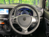 【純正革巻きステアリング】上質な革を使用することで、手にしっかり馴染みとても運転しやすいハンドルです♪