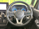 【純正革巻きステアリング】上質な革を使用することで、手にしっかり馴染みとても運転しやすいハンドルです♪