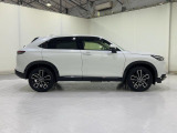 【大人のクーペSUV】 スタイリッシュなサイドフォルムで、毎日のドライブをオシャレに。