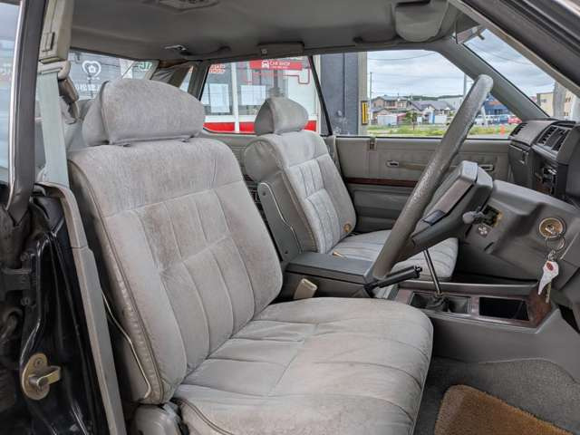 日産 セドリックセダン 430セドリック ターボS E-430 5速MT 保証書