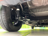 お車を安心してお乗りいただく為には、足回りの定期点検が欠かせません。サービスサポート(有償保証)では無料点検もご提供しており、安心のカーライフをお過ごしいただけるサポート体制が整っています。