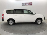 自動車保険やJAFも取扱いしています。土日も対応してますよ ♪♪