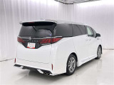 走りにこだわりながら収納力も持ち合わせたお車です。荷物を載せて軽快なドライブを楽しめますよ♪
