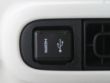 USB&HDMI差し込みあります。