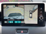 【全周囲カメラ】真上から車を見たようにモニターで確認ができる。是非実際の車で体感してみてください。
