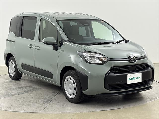 シエンタ ハイブリッド 1.5 G E-Four 4WD 修復歴無し