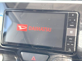 【純正ナビ】人気の純正ナビを装備。オーディオ機能も充実しており、Bluetooth接続すればお持ちのスマホやMP3プレイヤーの音楽を再生可能!毎日の運転がさらに楽しくなります!!