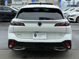 内装クリーニングも施しております。内装の綺麗なお車は気持ちが良くオススメさせていただく1つのポイントになっております。