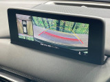 【360&deg;ビューモニター】専用のカメラにより、上から見下ろしたような視点で360度クルマの周囲を確認することができます☆死角部分も確認しやすく、狭い場所での切り返しや駐車もスムーズに行えます。