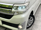【LEDヘッドライト】悪天候や夜間走行時も良好な視界を確保し安心して運転できる高輝度LEDヘッドライトを装備!点灯速度が早く、消費電力も抑えられています。