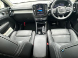 XC40 ウルトラ B4 AWD 4WD 