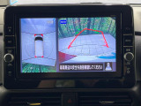 【アラウンドビューモニター】専用のカメラにより、上から見下ろしたような視点で360度クルマの周囲を確認することができます☆死角部分も確認しやすく、狭い場所での切り返しや駐車もスムーズに行えます。