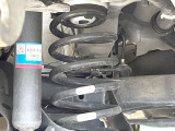 お車を安心してお乗りいただく為には、足回りの定期点検が欠かせません。サービスサポート(有償保証)では無料点検もご提供しており、安心のカーライフをお過ごしいただけるサポート体制が整っています。